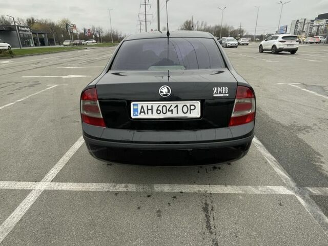 Черный Шкода Суперб, объемом двигателя 1.9 л и пробегом 216 тыс. км за 5100 $, фото 3 на Automoto.ua