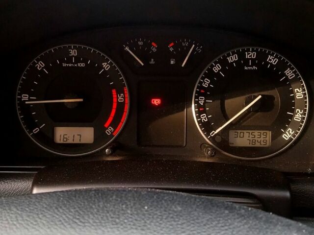 Чорний Шкода Суперб, об'ємом двигуна 1.9 л та пробігом 307 тис. км за 5800 $, фото 5 на Automoto.ua