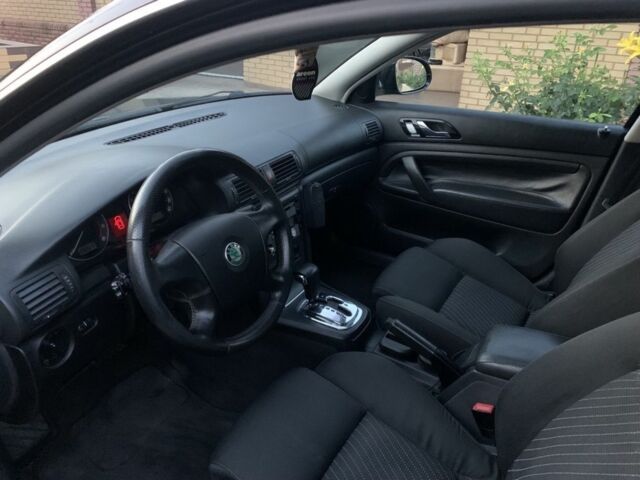 Черный Шкода Суперб, объемом двигателя 1.8 л и пробегом 245 тыс. км за 8800 $, фото 11 на Automoto.ua