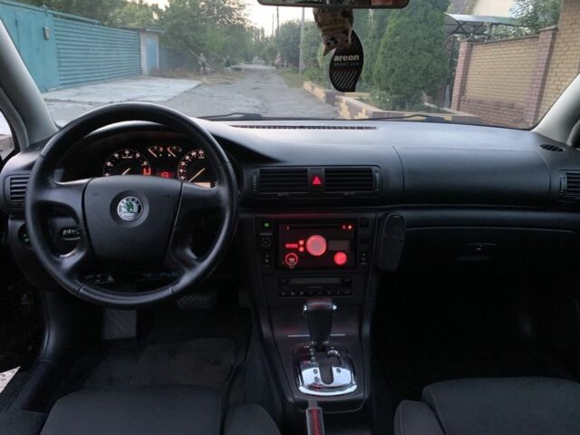 Черный Шкода Суперб, объемом двигателя 1.8 л и пробегом 245 тыс. км за 8800 $, фото 12 на Automoto.ua