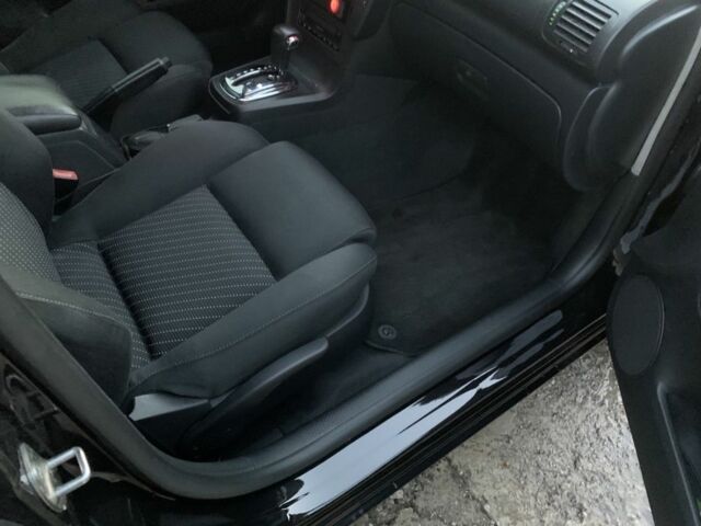 Черный Шкода Суперб, объемом двигателя 1.8 л и пробегом 245 тыс. км за 8800 $, фото 7 на Automoto.ua