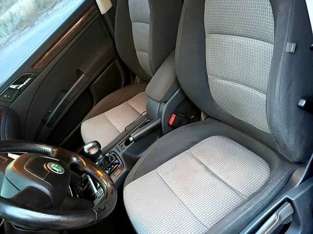 Черный Шкода Суперб, объемом двигателя 1.8 л и пробегом 205 тыс. км за 8000 $, фото 8 на Automoto.ua