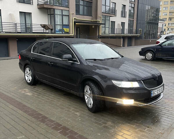 Черный Шкода Суперб, объемом двигателя 1.8 л и пробегом 231 тыс. км за 9500 $, фото 4 на Automoto.ua