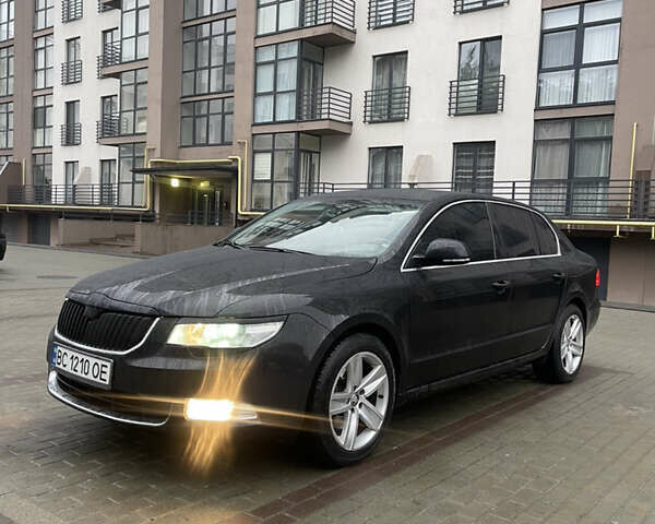 Черный Шкода Суперб, объемом двигателя 1.8 л и пробегом 231 тыс. км за 9500 $, фото 3 на Automoto.ua