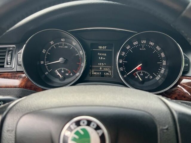 Чорний Шкода Суперб, об'ємом двигуна 1.8 л та пробігом 196 тис. км за 8000 $, фото 14 на Automoto.ua