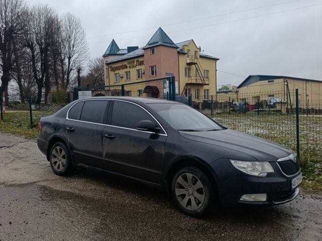 Чорний Шкода Суперб, об'ємом двигуна 1.8 л та пробігом 215 тис. км за 6900 $, фото 1 на Automoto.ua