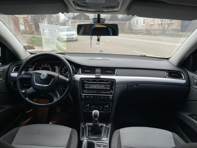 Чорний Шкода Суперб, об'ємом двигуна 1.8 л та пробігом 250 тис. км за 8500 $, фото 2 на Automoto.ua