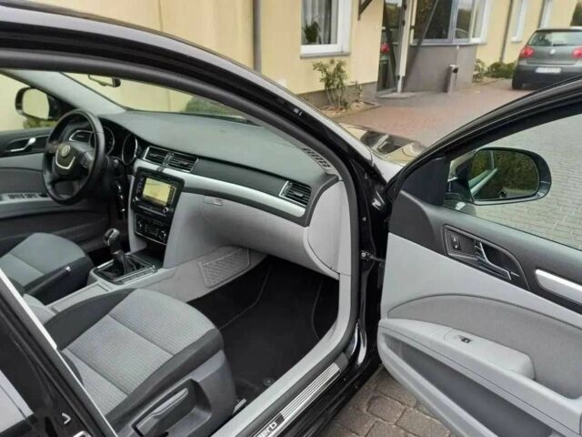 Черный Шкода Суперб, объемом двигателя 1.6 л и пробегом 188 тыс. км за 5800 $, фото 17 на Automoto.ua