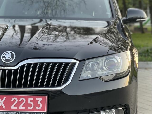 Черный Шкода Суперб, объемом двигателя 2 л и пробегом 260 тыс. км за 12900 $, фото 6 на Automoto.ua