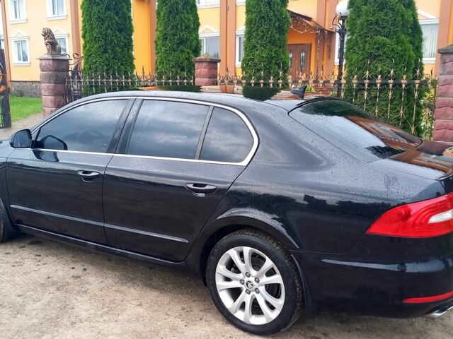 Черный Шкода Суперб, объемом двигателя 1.8 л и пробегом 211 тыс. км за 10700 $, фото 4 на Automoto.ua