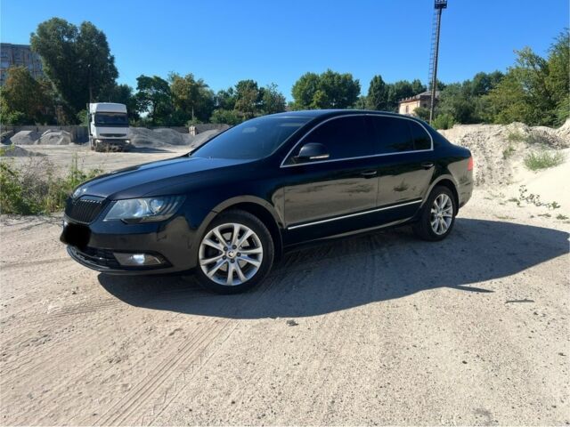 Чорний Шкода Суперб, об'ємом двигуна 1.8 л та пробігом 233 тис. км за 11999 $, фото 1 на Automoto.ua