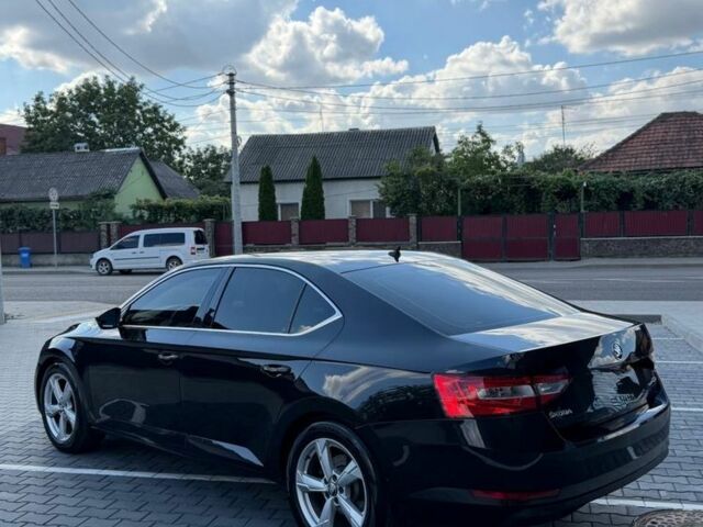 Черный Шкода Суперб, объемом двигателя 2 л и пробегом 290 тыс. км за 12797 $, фото 5 на Automoto.ua