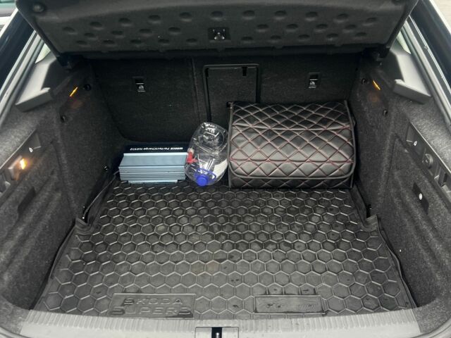 Черный Шкода Суперб, объемом двигателя 2 л и пробегом 274 тыс. км за 15921 $, фото 6 на Automoto.ua