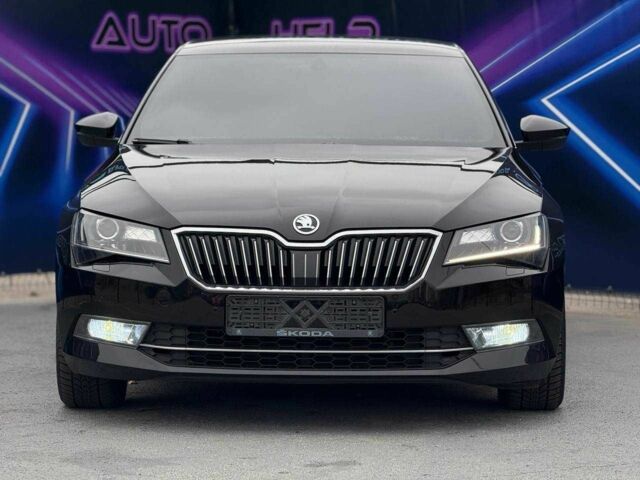 Черный Шкода Суперб, объемом двигателя 2 л и пробегом 180 тыс. км за 19999 $, фото 2 на Automoto.ua