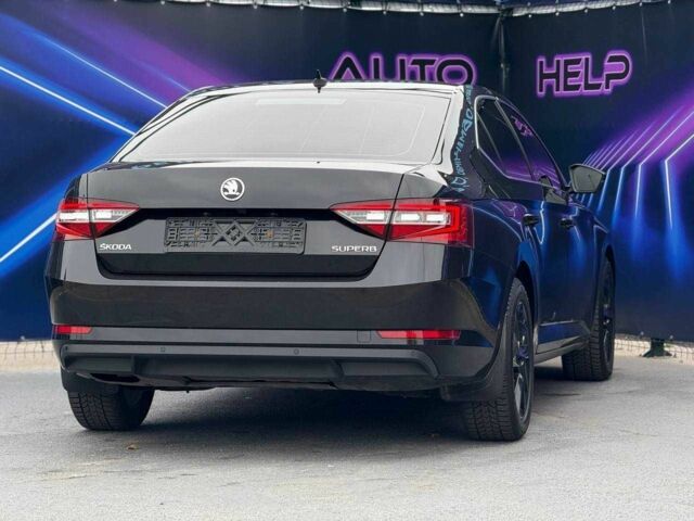 Черный Шкода Суперб, объемом двигателя 2 л и пробегом 180 тыс. км за 19999 $, фото 6 на Automoto.ua