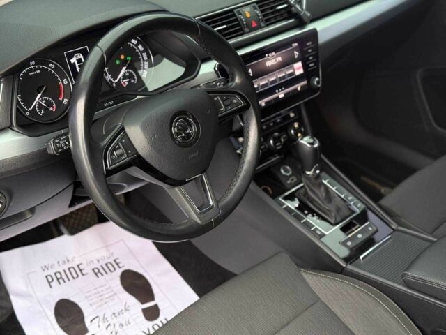 Черный Шкода Суперб, объемом двигателя 2 л и пробегом 180 тыс. км за 19999 $, фото 8 на Automoto.ua