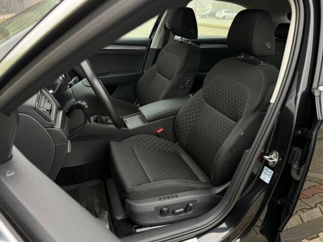 Черный Шкода Суперб, объемом двигателя 1.5 л и пробегом 34 тыс. км за 7700 $, фото 9 на Automoto.ua