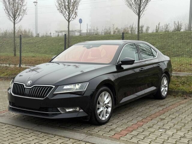 Черный Шкода Суперб, объемом двигателя 1.5 л и пробегом 34 тыс. км за 7700 $, фото 2 на Automoto.ua
