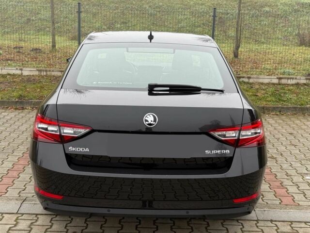 Черный Шкода Суперб, объемом двигателя 1.5 л и пробегом 34 тыс. км за 7700 $, фото 4 на Automoto.ua