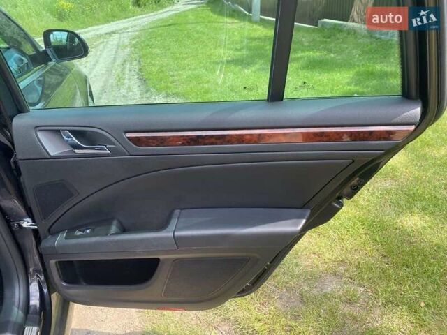 Черный Шкода Суперб, объемом двигателя 1.8 л и пробегом 202 тыс. км за 9600 $, фото 12 на Automoto.ua
