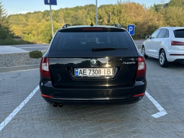 Чорний Шкода Суперб, об'ємом двигуна 2 л та пробігом 245 тис. км за 9200 $, фото 7 на Automoto.ua