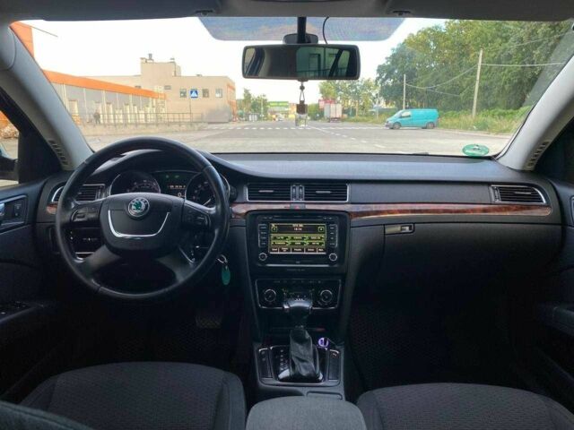 Чорний Шкода Суперб, об'ємом двигуна 1.8 л та пробігом 274 тис. км за 7990 $, фото 21 на Automoto.ua