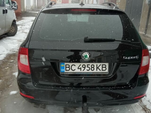 Чорний Шкода Суперб, об'ємом двигуна 2 л та пробігом 300 тис. км за 8800 $, фото 1 на Automoto.ua