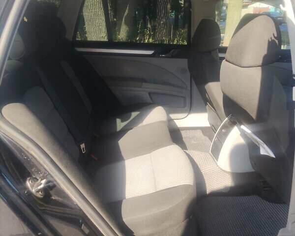 Черный Шкода Суперб, объемом двигателя 2 л и пробегом 240 тыс. км за 10500 $, фото 7 на Automoto.ua
