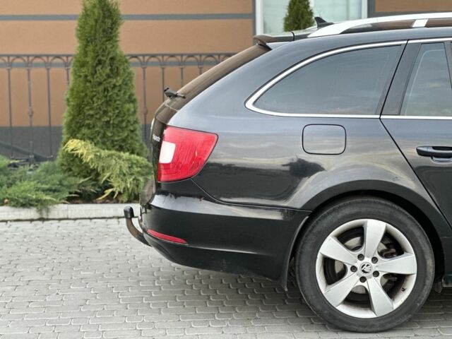 Чорний Шкода Суперб, об'ємом двигуна 2 л та пробігом 300 тис. км за 9100 $, фото 4 на Automoto.ua