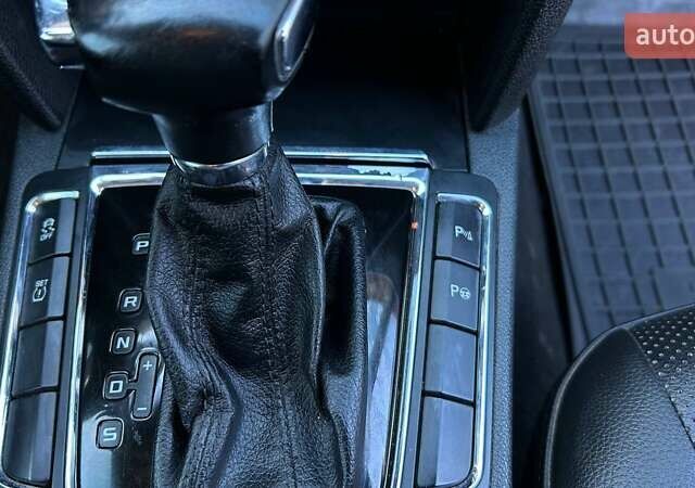 Чорний Шкода Суперб, об'ємом двигуна 1.97 л та пробігом 340 тис. км за 9000 $, фото 6 на Automoto.ua