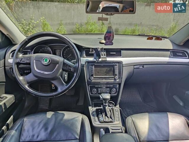 Черный Шкода Суперб, объемом двигателя 1.97 л и пробегом 281 тыс. км за 10300 $, фото 11 на Automoto.ua