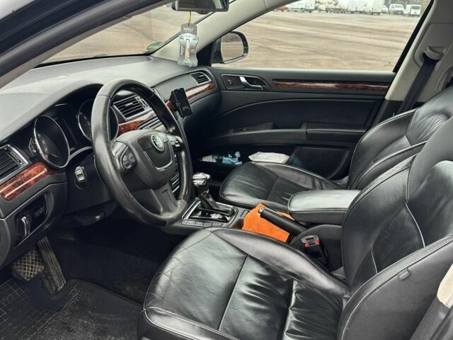 Чорний Шкода Суперб, об'ємом двигуна 2 л та пробігом 330 тис. км за 9450 $, фото 7 на Automoto.ua