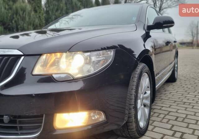 Черный Шкода Суперб, объемом двигателя 1.97 л и пробегом 292 тыс. км за 9550 $, фото 1 на Automoto.ua