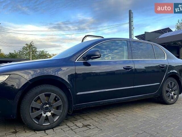 Черный Шкода Суперб, объемом двигателя 1.8 л и пробегом 280 тыс. км за 7800 $, фото 8 на Automoto.ua