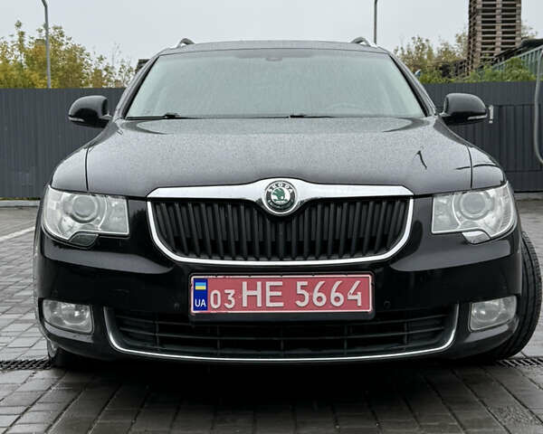 Чорний Шкода Суперб, об'ємом двигуна 2 л та пробігом 193 тис. км за 10799 $, фото 2 на Automoto.ua