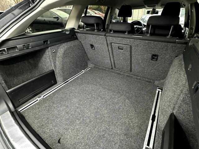 Черный Шкода Суперб, объемом двигателя 2 л и пробегом 236 тыс. км за 11000 $, фото 11 на Automoto.ua