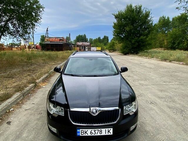 Черный Шкода Суперб, объемом двигателя 1.6 л и пробегом 286 тыс. км за 9500 $, фото 2 на Automoto.ua