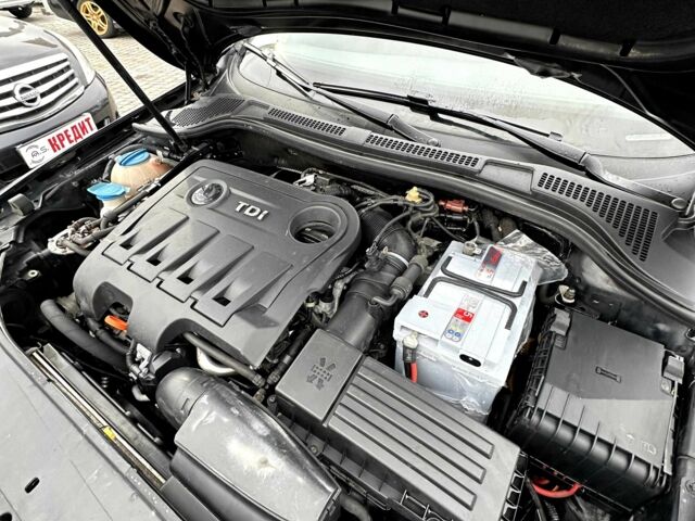 Черный Шкода Суперб, объемом двигателя 2 л и пробегом 236 тыс. км за 11000 $, фото 13 на Automoto.ua