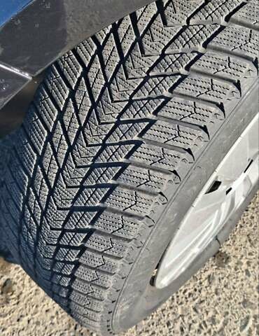 Черный Шкода Суперб, объемом двигателя 1.97 л и пробегом 246 тыс. км за 11500 $, фото 6 на Automoto.ua