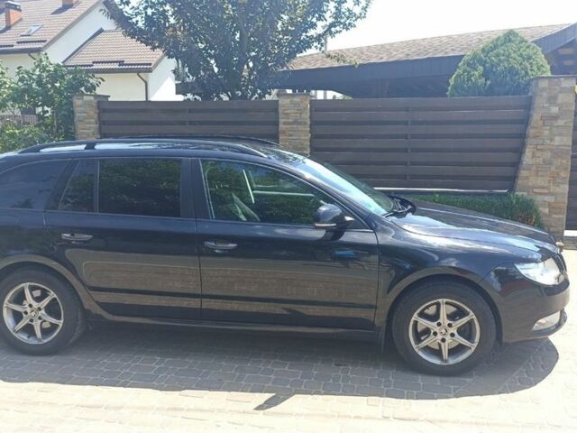 Шкода Суперб 2011 в Кропивницком (Кировограде) на Automoto.ua Черный Шкода Суперб, объемом двигателя 2 л и пробегом 280 тыс. км за 8300 $, фото 2 на Automoto.ua