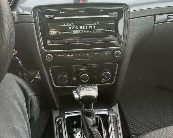 Черный Шкода Суперб, объемом двигателя 1.97 л и пробегом 215 тыс. км за 9000 $, фото 9 на Automoto.ua