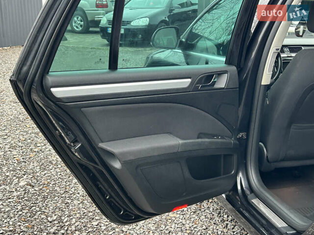 Черный Шкода Суперб, объемом двигателя 2 л и пробегом 260 тыс. км за 9799 $, фото 12 на Automoto.ua