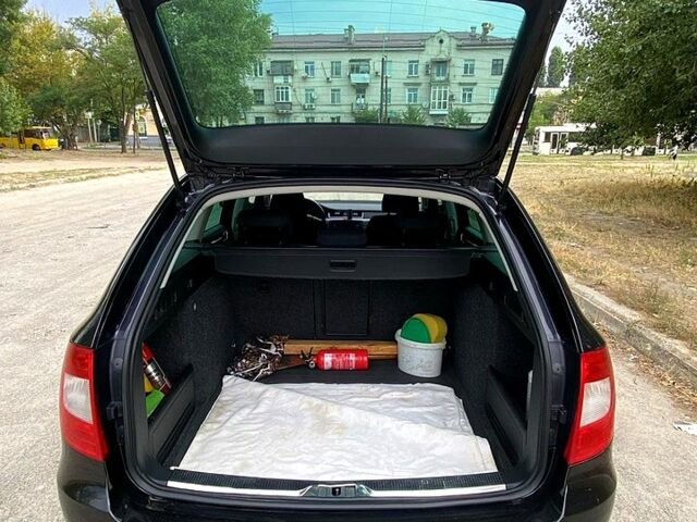 Черный Шкода Суперб, объемом двигателя 1.6 л и пробегом 286 тыс. км за 9500 $, фото 4 на Automoto.ua