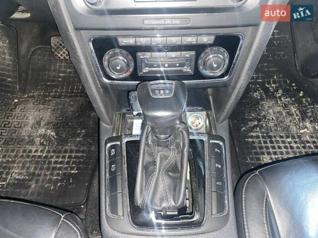 Черный Шкода Суперб, объемом двигателя 2 л и пробегом 280 тыс. км за 5200 $, фото 16 на Automoto.ua