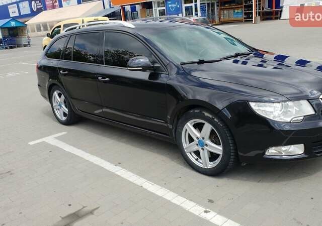 Черный Шкода Суперб, объемом двигателя 1.6 л и пробегом 200 тыс. км за 9300 $, фото 1 на Automoto.ua