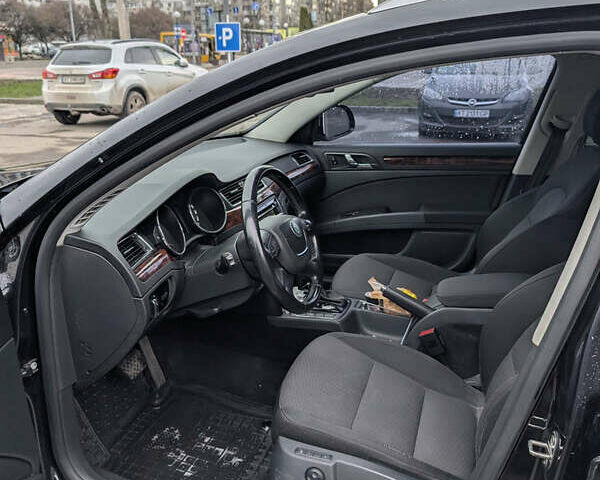 Чорний Шкода Суперб, об'ємом двигуна 1.97 л та пробігом 470 тис. км за 11500 $, фото 9 на Automoto.ua