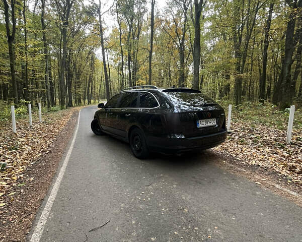 Черный Шкода Суперб, объемом двигателя 2 л и пробегом 250 тыс. км за 9850 $, фото 4 на Automoto.ua