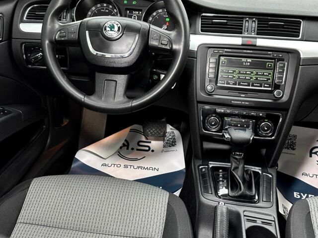 Черный Шкода Суперб, объемом двигателя 2 л и пробегом 236 тыс. км за 11000 $, фото 2 на Automoto.ua