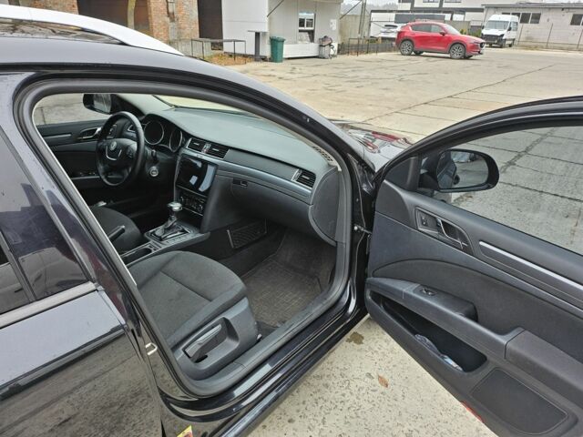 Черный Шкода Суперб, объемом двигателя 2 л и пробегом 310 тыс. км за 11750 $, фото 13 на Automoto.ua