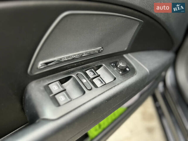 Чорний Шкода Суперб, об'ємом двигуна 2 л та пробігом 282 тис. км за 10799 $, фото 50 на Automoto.ua